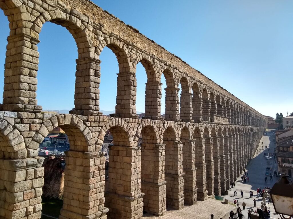 The roman aqueduct in the city of Segovia